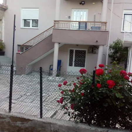 Meteora Quiet House Case de vacanță